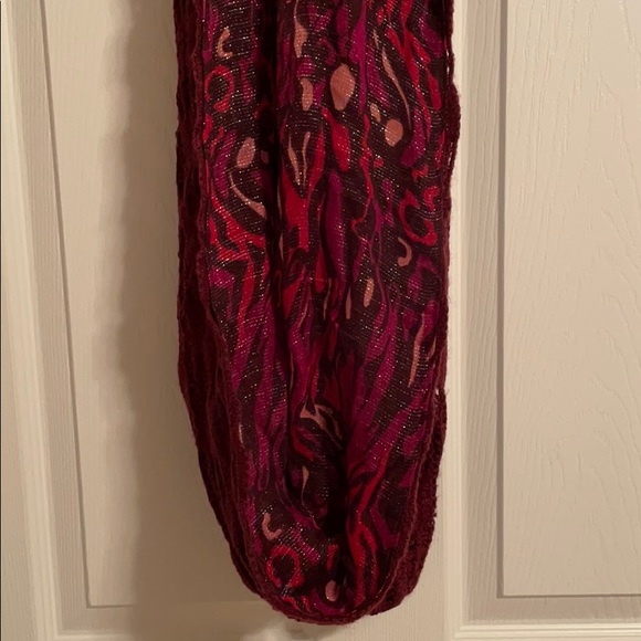 Reversible Infinity Scarf - Picture 3 of 5